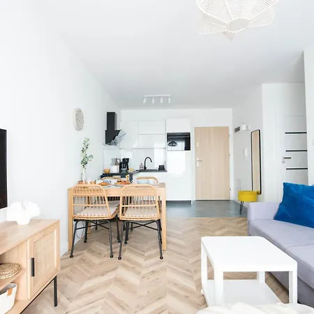 Zachodni Brzeg * Kolobrzeg